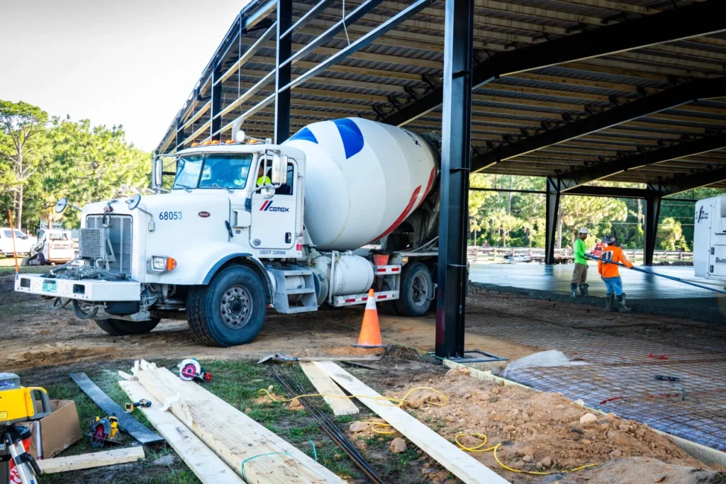 Modern Barn commercial construction in Odessa, Florida - DSC7994